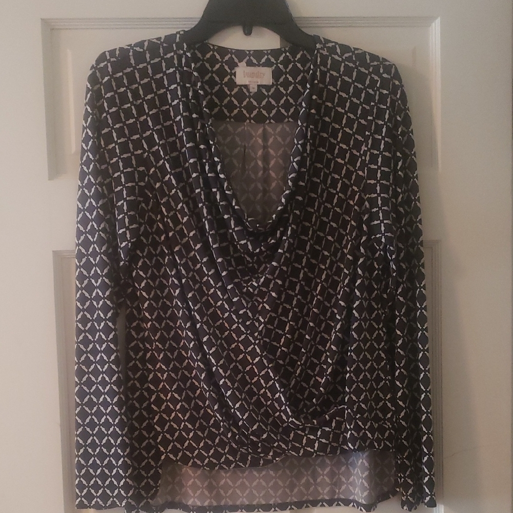 Laundry Gray and White Geometric Blouse